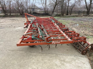 Cultivator cu bară de nivelare, 9.0M, KVERNELAND TLD